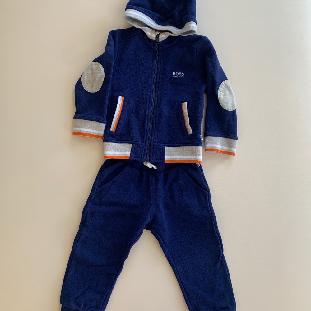 Boys Hugo Boss tracksuit (size 3)
